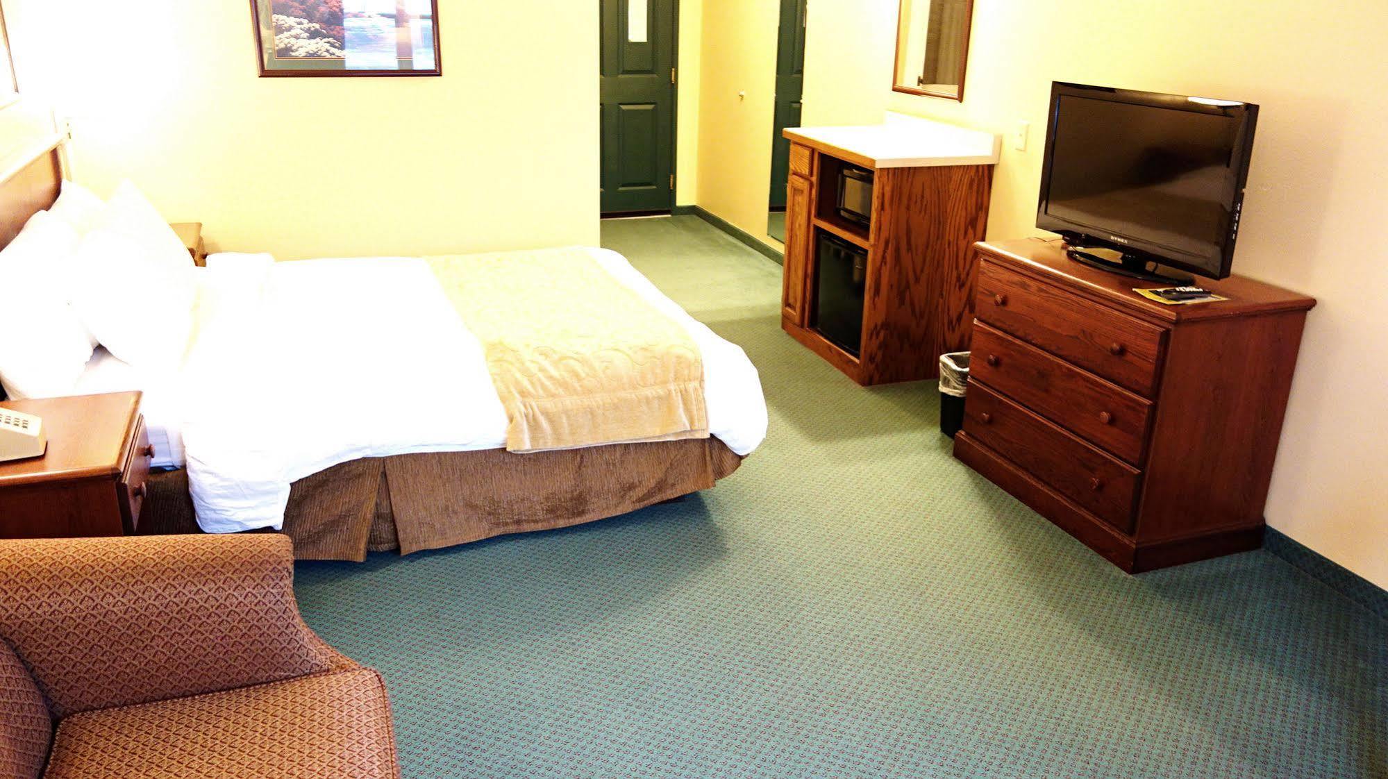 Country Inn River Falls Exterior foto